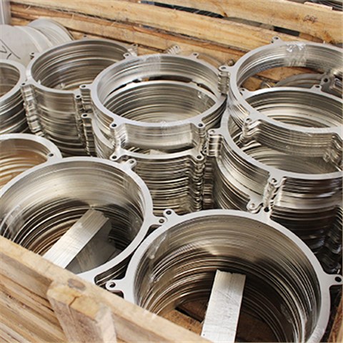 金屬高速高質量激光批量切割，無毛刺